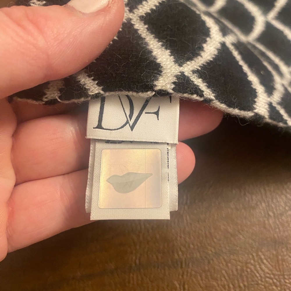 Diane Von Furstenberg Monochrome Geometric Scarf